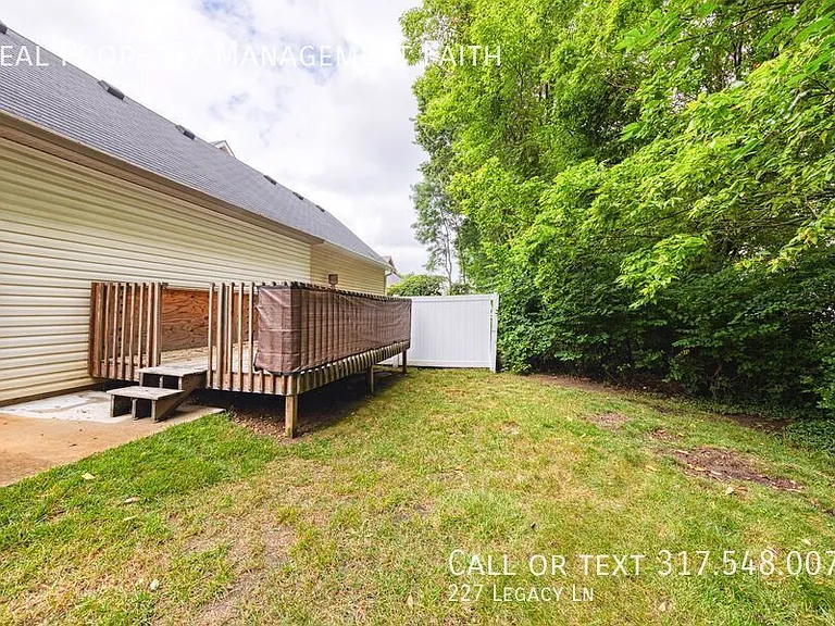 227 Legacy Ln — Photo 31