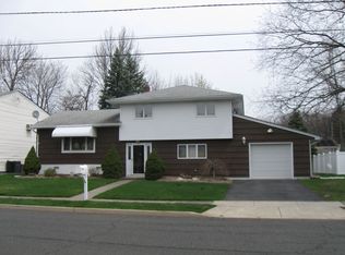 37 Vita Rd, Totowa, NJ 07512