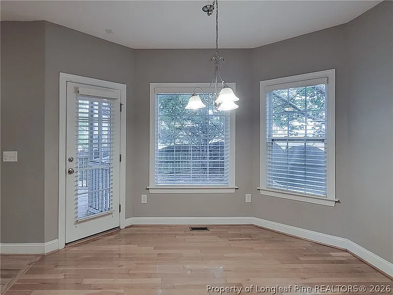 414 Banagher Ln — Photo 13