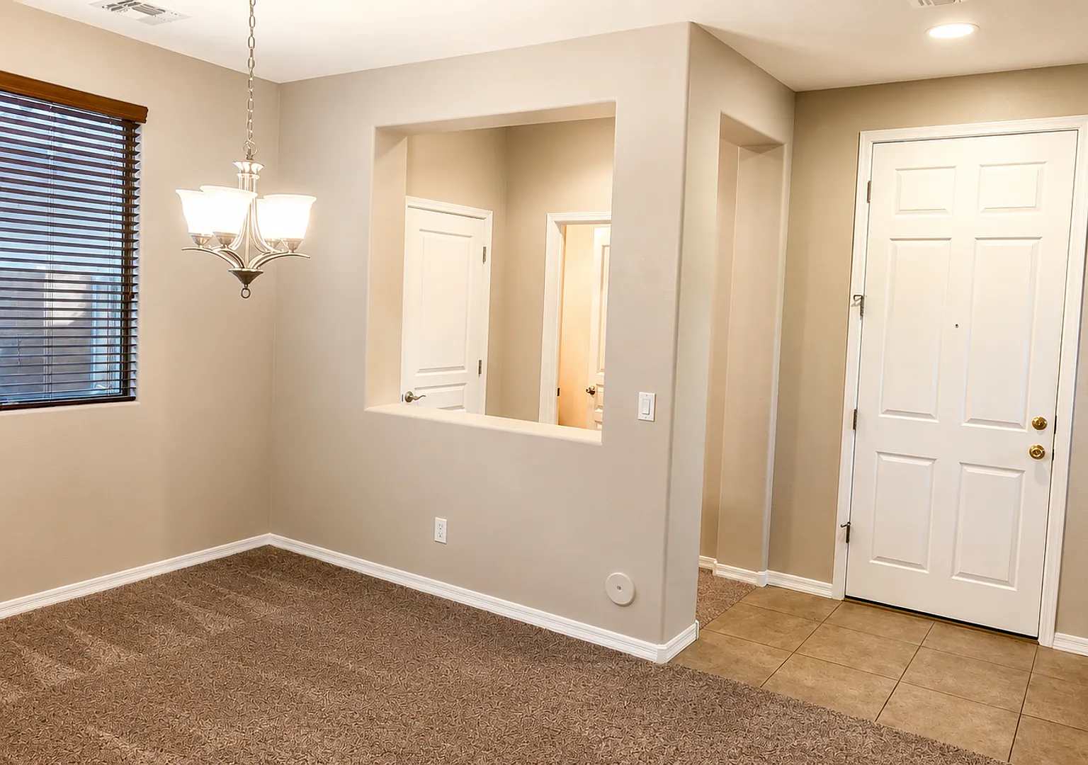 Beautiful 3-Bedroom Home in Power Ranch! — Photo 3