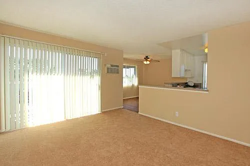 5025 E Pacific Coast Hwy — Photo 12