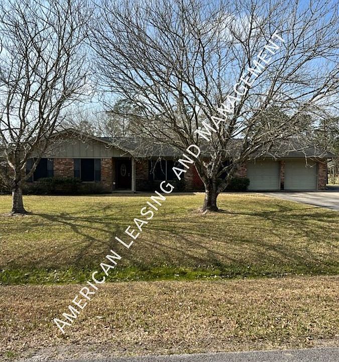 1st image of 8213 Chaucer Dr