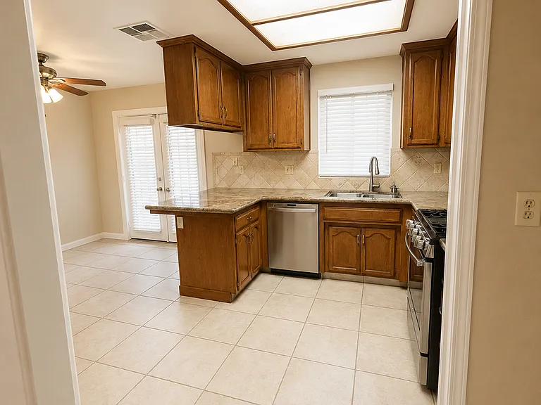 5311 Summer Villa Dr — Photo 6