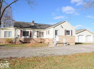 406 Ferry St, Corunna, MI 48817