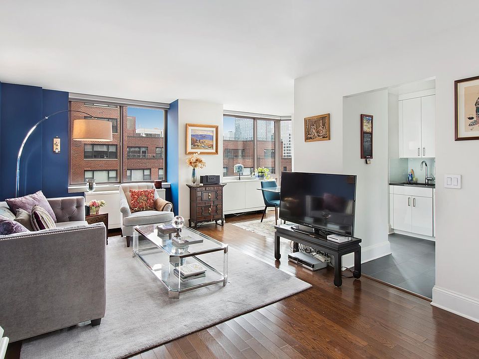 1st image of 300 E 64th St APT 12C