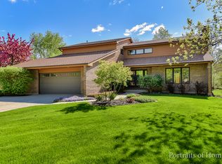 5933 Hillcrest Ct, Downers Grove, IL 60516