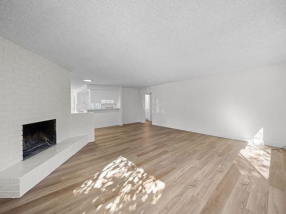 3rd image of 322 Wisconsin Ave #1