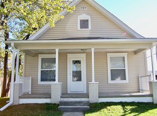 1935 Holdrege St, Lincoln, NE 68503