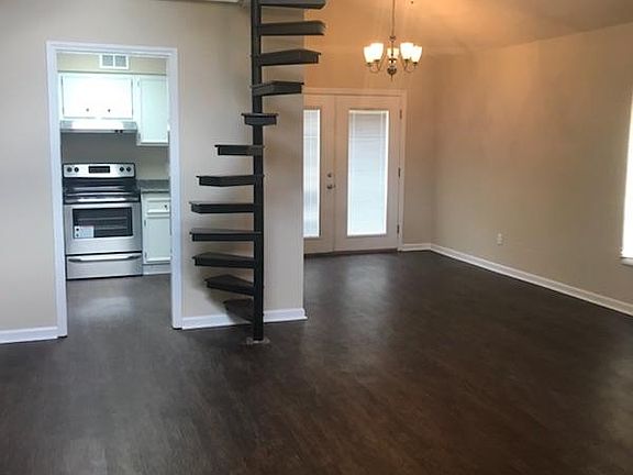 View of living room & dining
