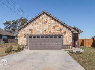 359 E 9th St, Springtown, TX 76082