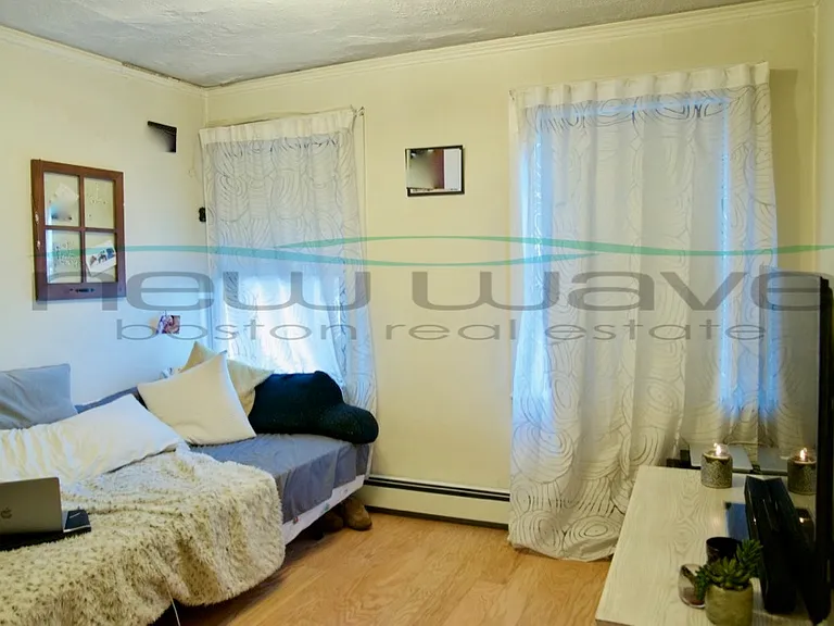 94 W Cedar St #2 — Photo 5