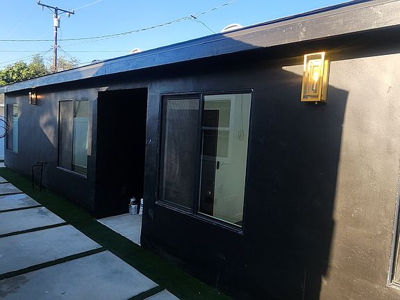 2nd image of 10156 Flallon Ave Unit 3