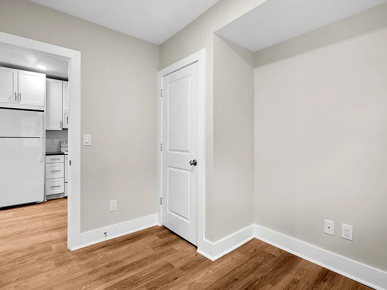 5811 Field Pl NE — Photo 28