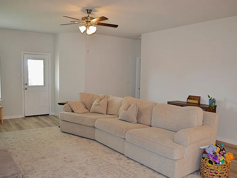 4431 Allison Dr — Photo 11