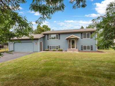 1805 W River St, Monticello, MN, 55362