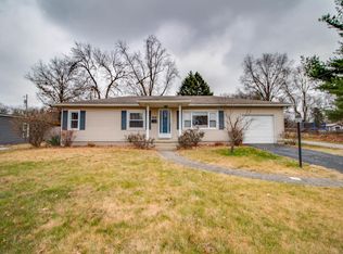 2302 Morning Star Dr, Alton, IL 62002