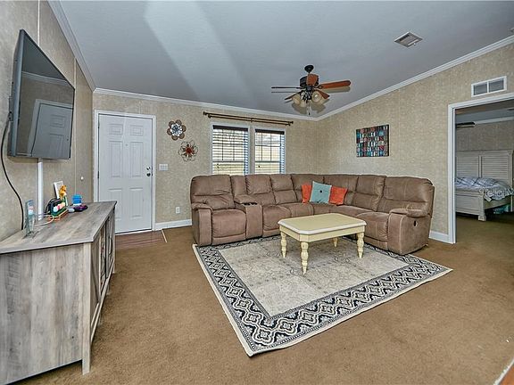 5th image of 11610 Skyview Ln #C
