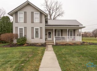329 E Main St, Woodville, OH 43469