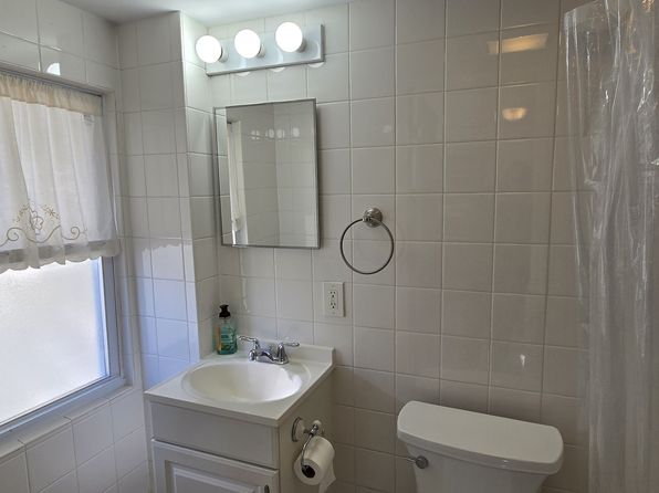 5401 Long Beach Blvd APT 2