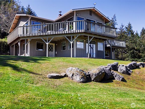 3rd image of 222 Oak Hill Drive