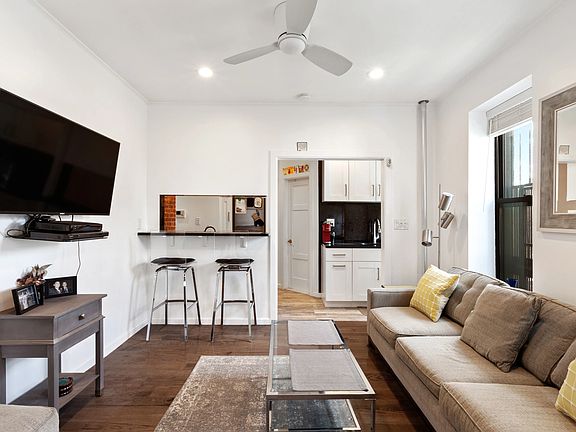 2nd image of 129 E 102nd St #4E