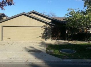 2546 E Tulare Ave, Visalia, CA 93292