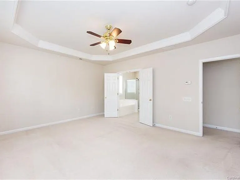 8609 Society St — Photo 11