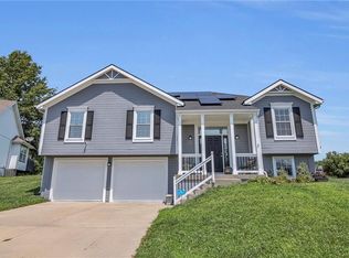 10931 N Donnelly Ave, Kansas City, MO 64157