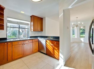 928 Wright Ave APT 303, Mountain View, CA 94043