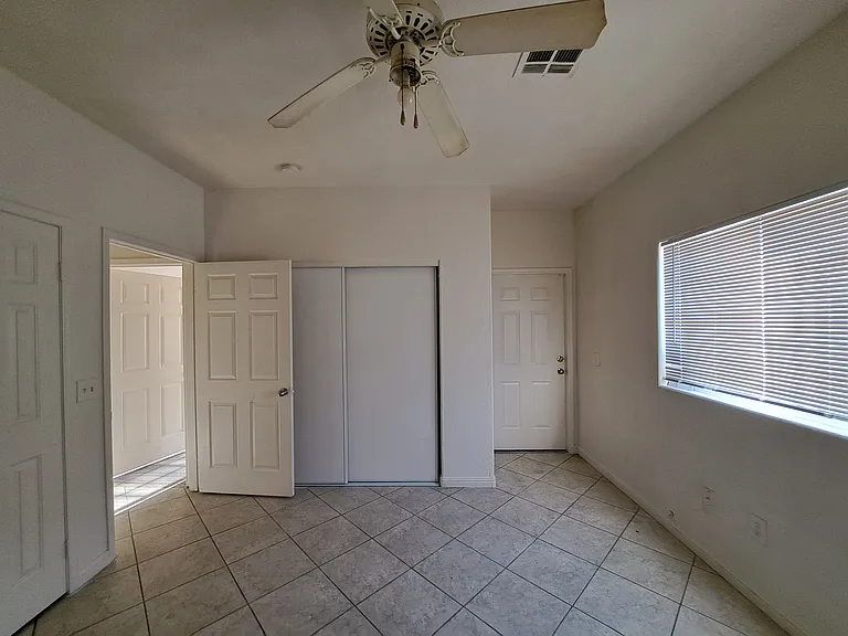 4730 E Craig Rd #1028 — Photo 7