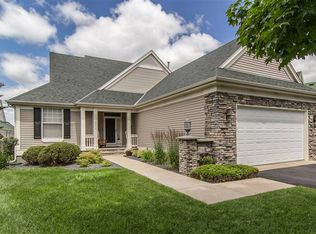 9916 Wellington Ter, Woodbury, MN 55125