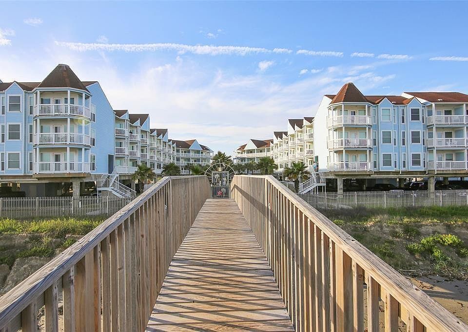 2nd image of 10811 Termini San Luis Pass Rd #2203