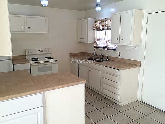 5th image of 2968 Lawndale St