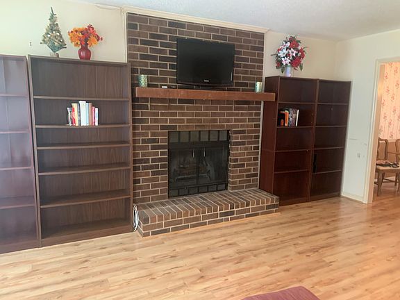 3rd image of 4300 Roswell Drive