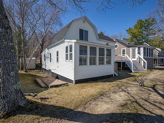 3rd image of 108 Sandy Beach Road