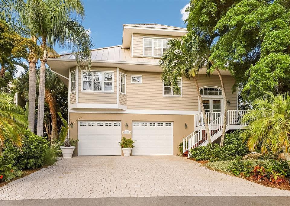 1st image of 16722 Grande Quay Dr