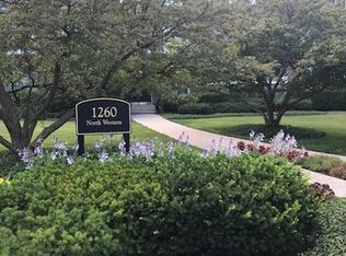1260 N Western Ave APT 102, Lake Forest, IL 60045