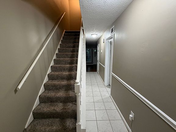 2nd image of 103 Wenwood Cir