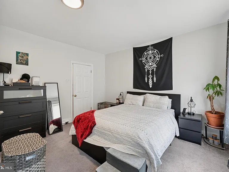 1833 Reed St — Photo 13