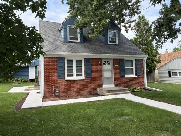 5010 W Euclid AVENUE, Milwaukee, WI 53219