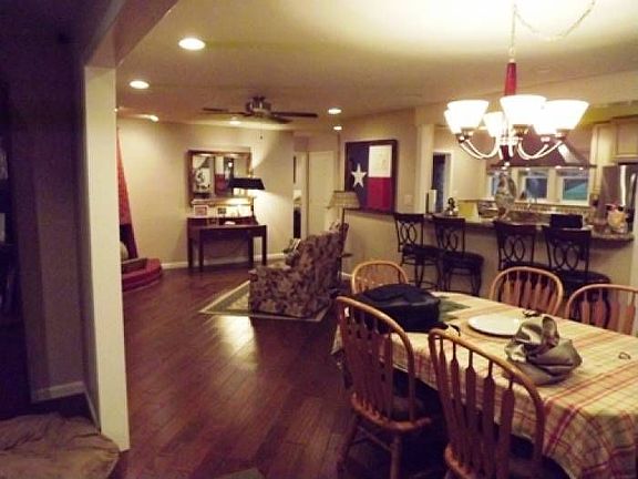 1st Living/Dining Area