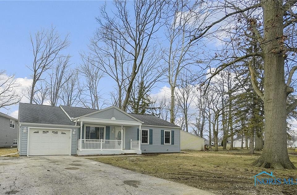 1st image of 1026 Lakehurst Dr