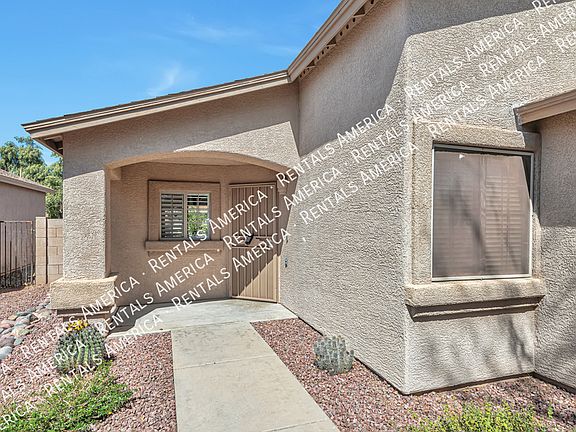 3rd image of 8262 S Placita Del Plantio