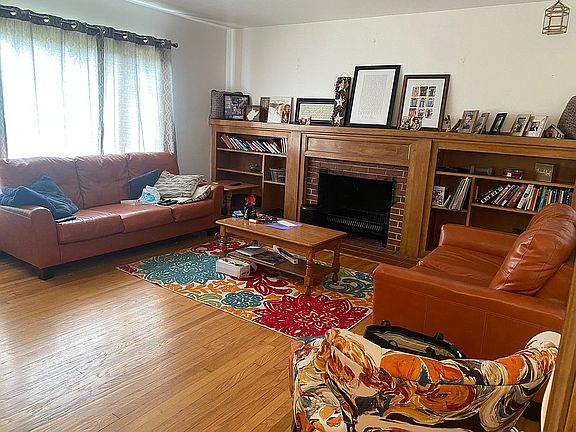 3rd image of 53 Boggess St