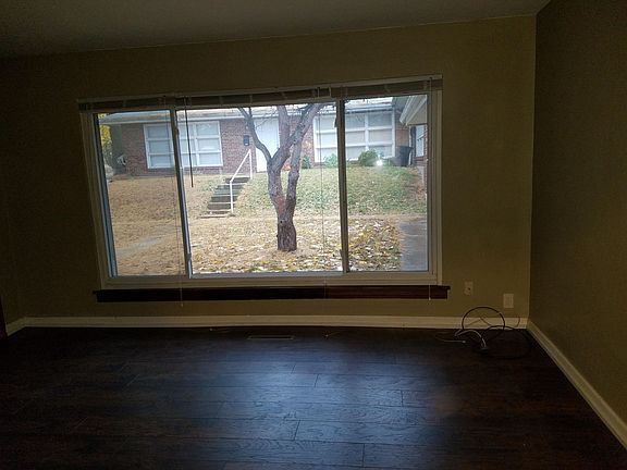 2nd image of 4105 Potomac St #E