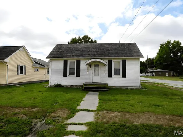 114 W 3rd South St, Mount Olive, IL 62069