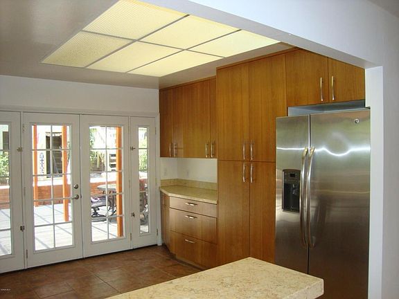 3rd image of 1446 Mariposa Dr
