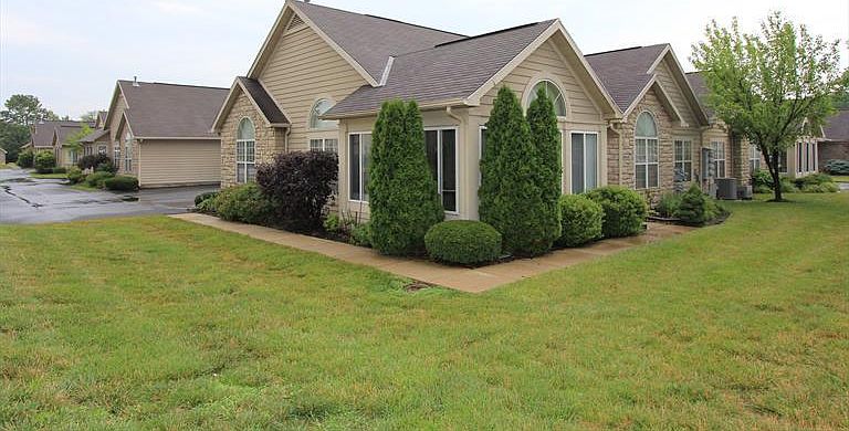 Exterior with landscape