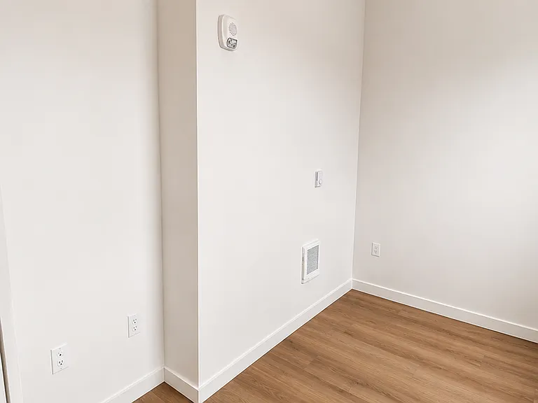 The Gibson Apartment Homes — Photo 40