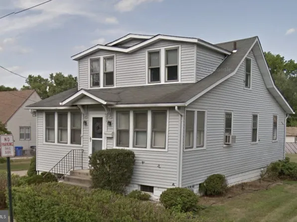 237 S Clinton Ave, Maple Shade, NJ 08052